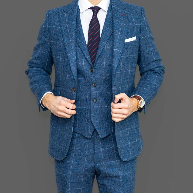 Costum albastru în carouri windowpane, trei piese cu vestă